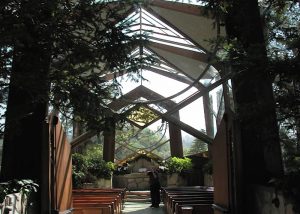 Wayfarers Chapel interior